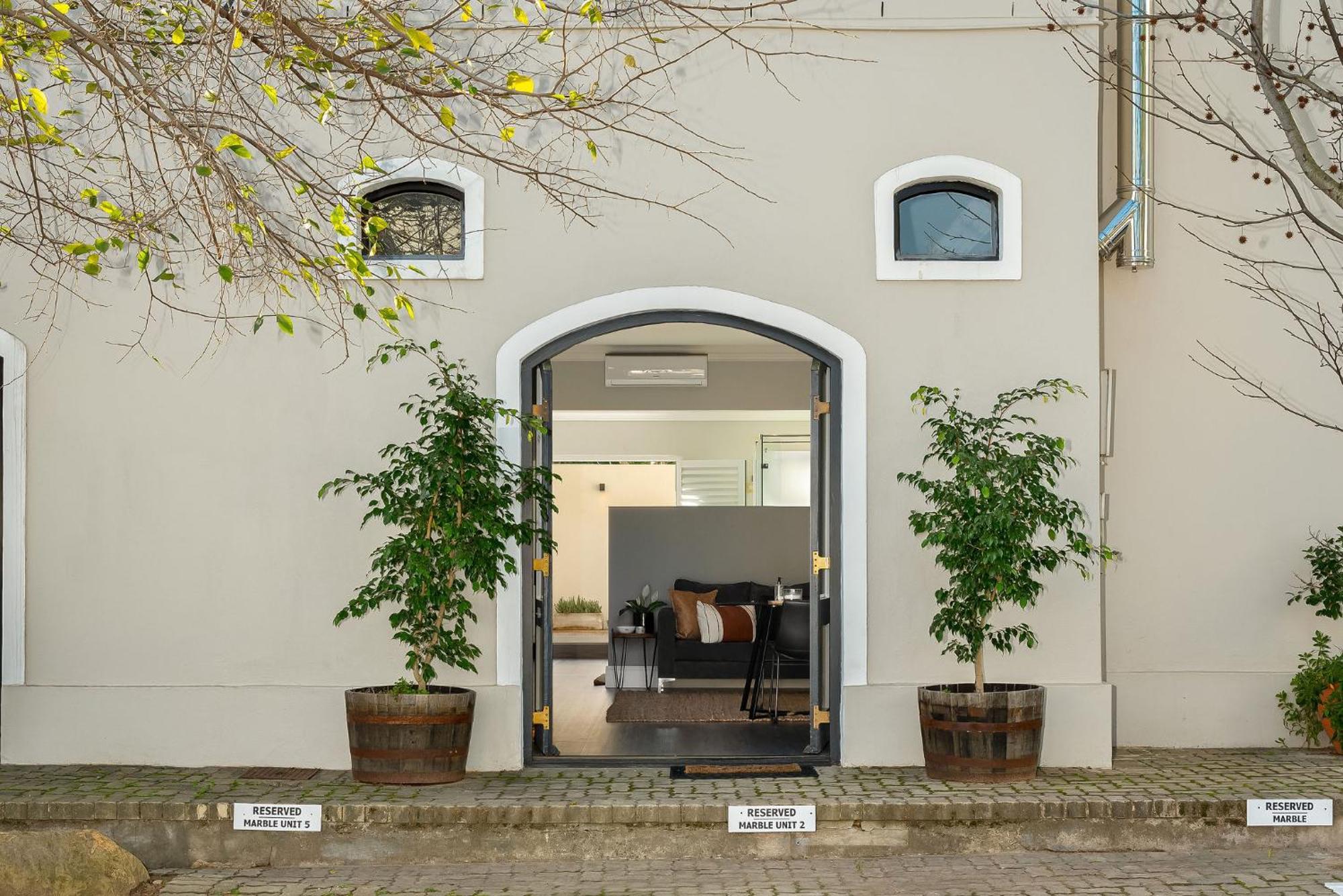 Luxury Franschhoek Getaway Next To Winetram المظهر الخارجي الصورة